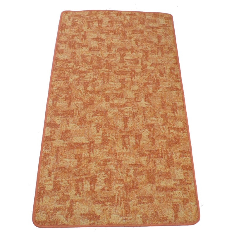 Szegett szőnyeg 70x500 cm narancssárga mintás