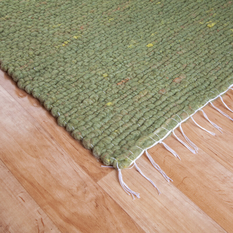 Gyapjú szőnyeg 70×200 cm – Zöld színben - sarok