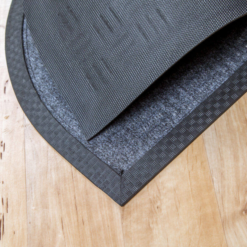 Gumis textil félkör lábtörlő 40x60 cm - Szürke színben, rácsos mintával - hátoldal