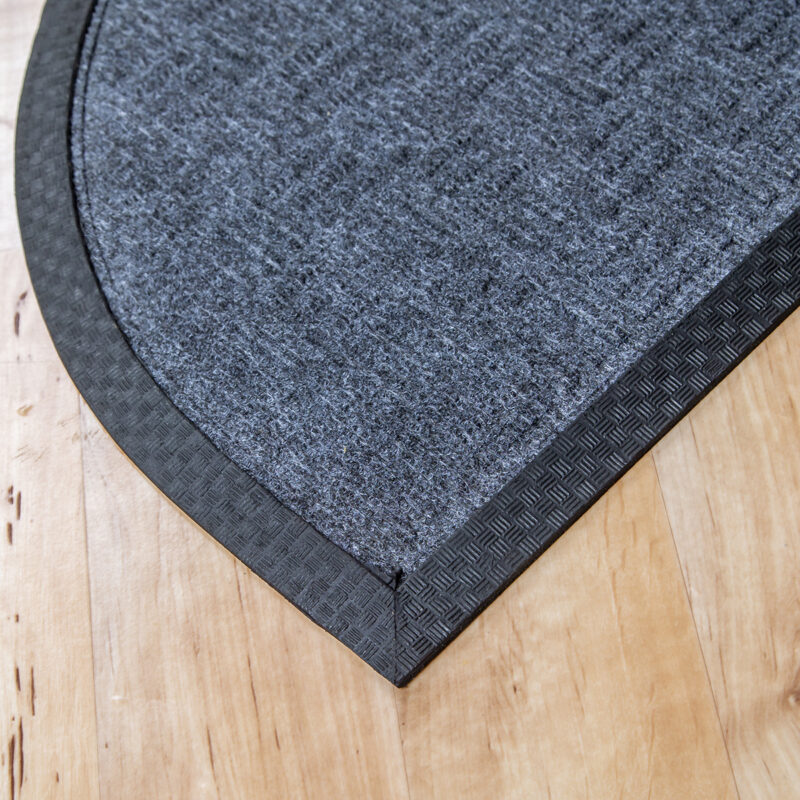 Gumis textil félkör lábtörlő 40x60 cm - Szürke színben, rácsos mintával - sarok