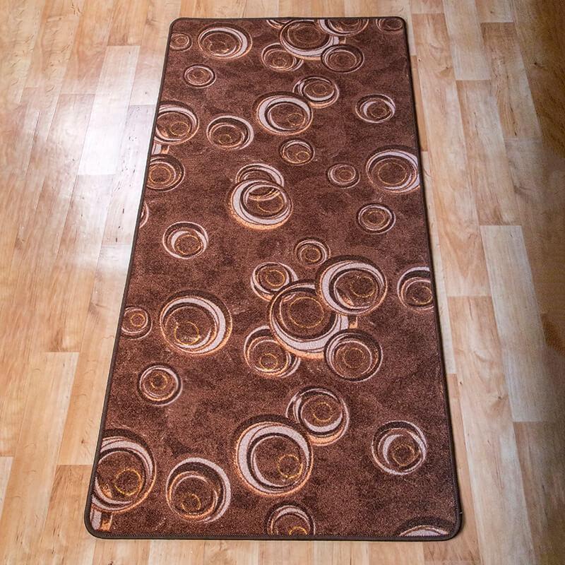 Szegett szőnyeg - 70x150 cm - Barna színben kör mintával