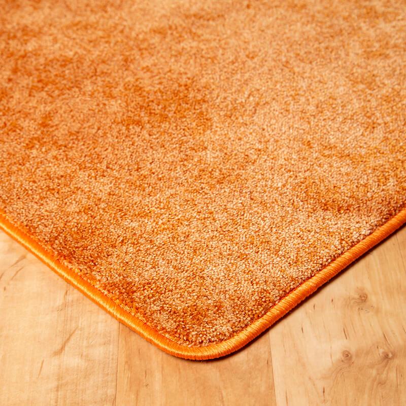 Szegett szőnyeg - Narancssárga egyszínű - sarok