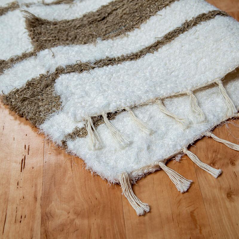 Fehér-barna pamut rongyszőnyeg-hátoldal