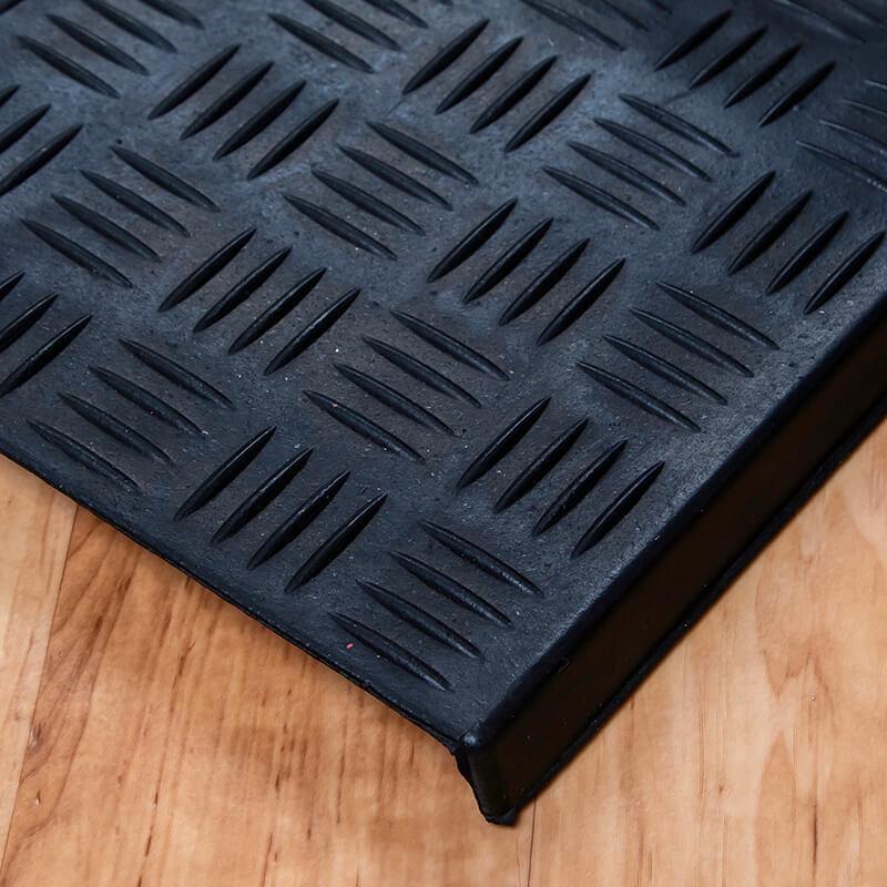 Gumi lépcsőszőnyeg 75x25 cm-sarok